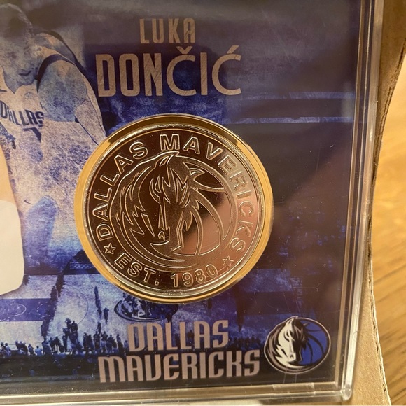 Luka Doncic Dallas Mavericks Collectible Coin New - Picture 2 of 6